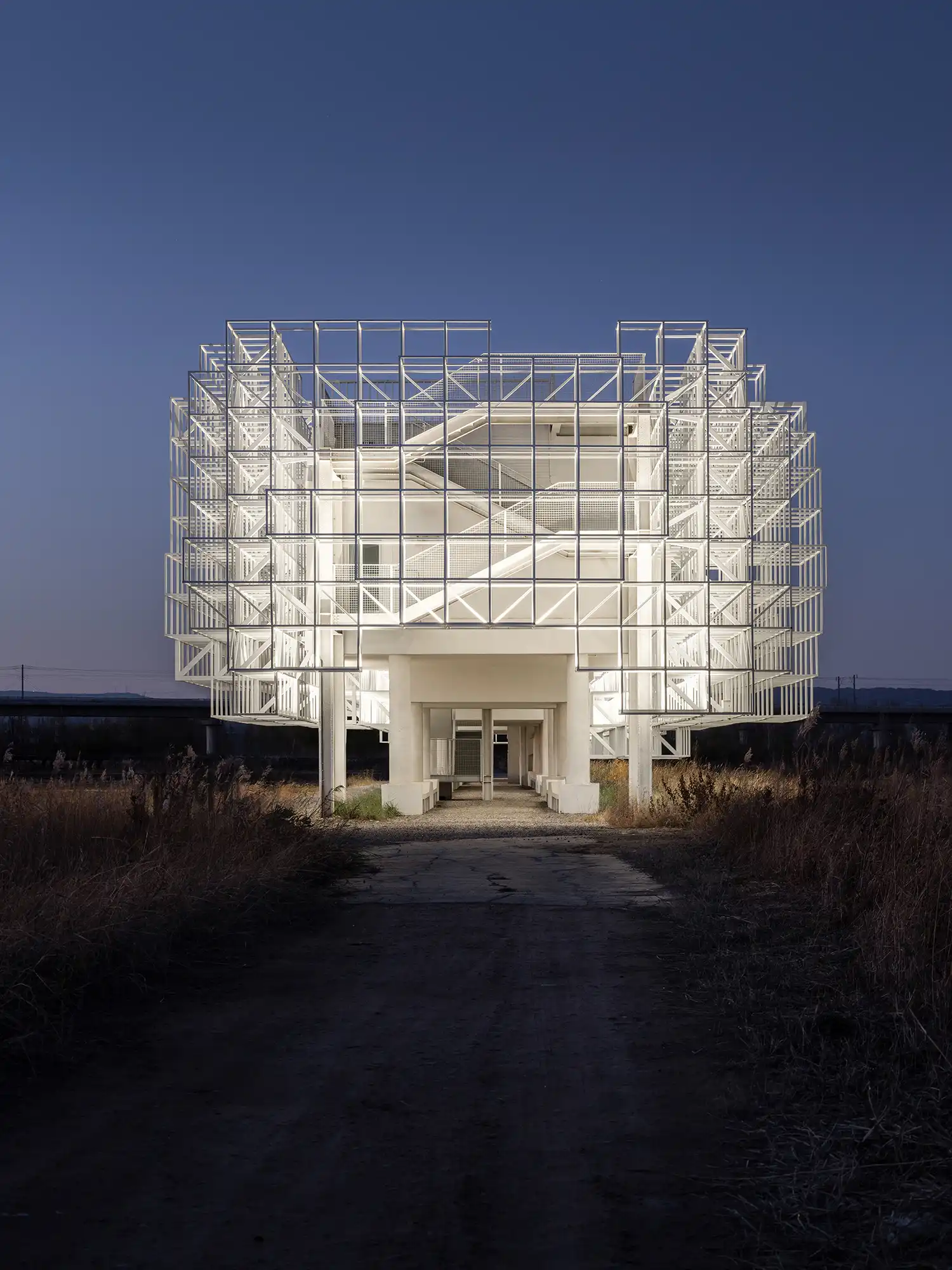 Zhangbei Mirage: Puri Lighting Transforms Concrete into Vessel of Light