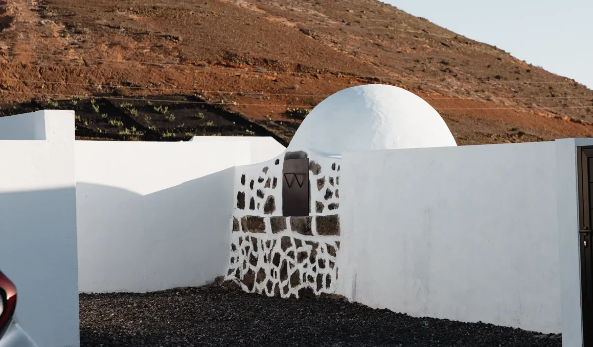 La Casita de Femés: Boutique Hotel in Lanzarote | Volcanic Architecture