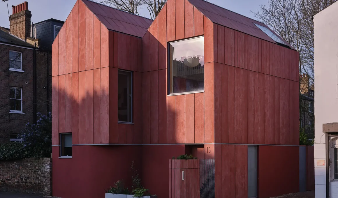 Graeme Williamson Architects’ sculptural Twin House facade in London UK, blending dual envelopes for contemporary urban infill residential design
