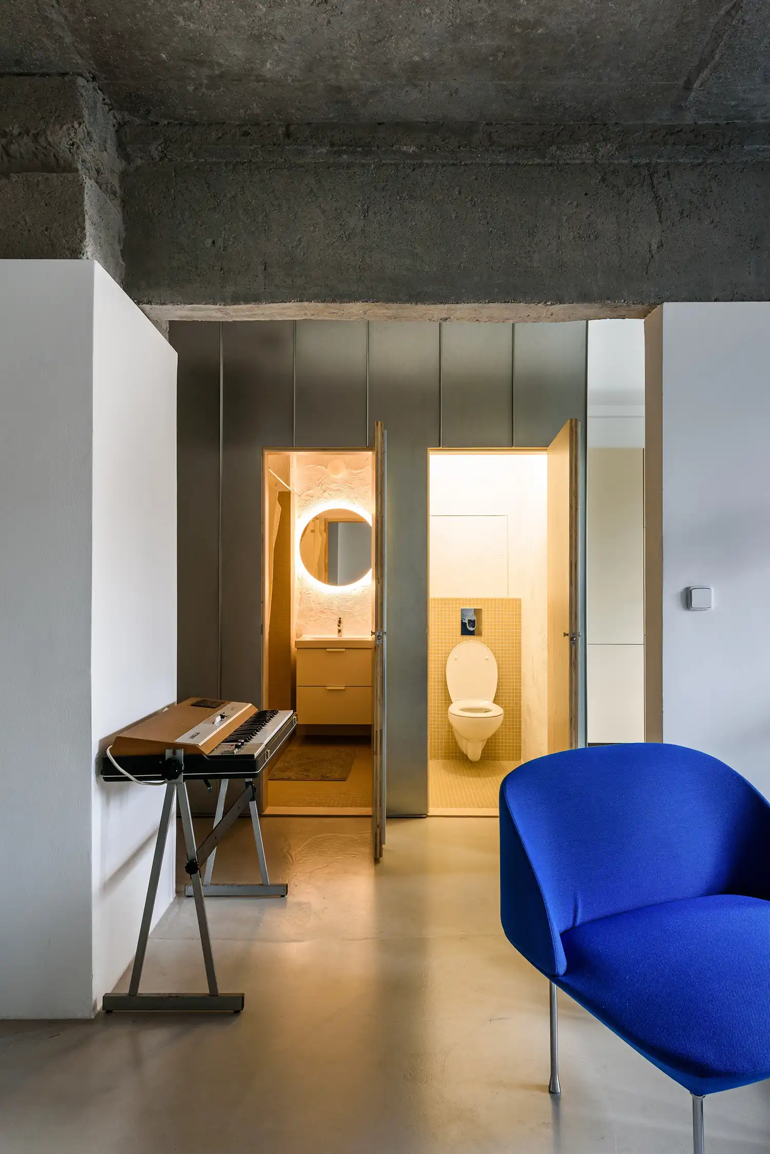 IO Apartment Renovation by Alan Prekop | Circular Aperture Design in Bratislava’s Historic 500 Flats