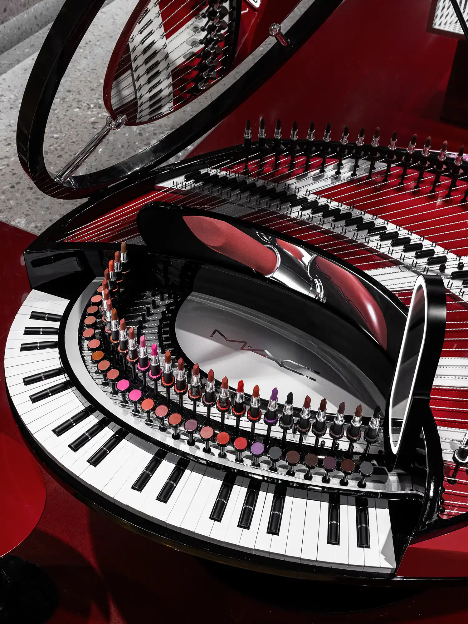M·A·C ART CHAMBER by X+Living: Piano-Deconstructed Flagship Store