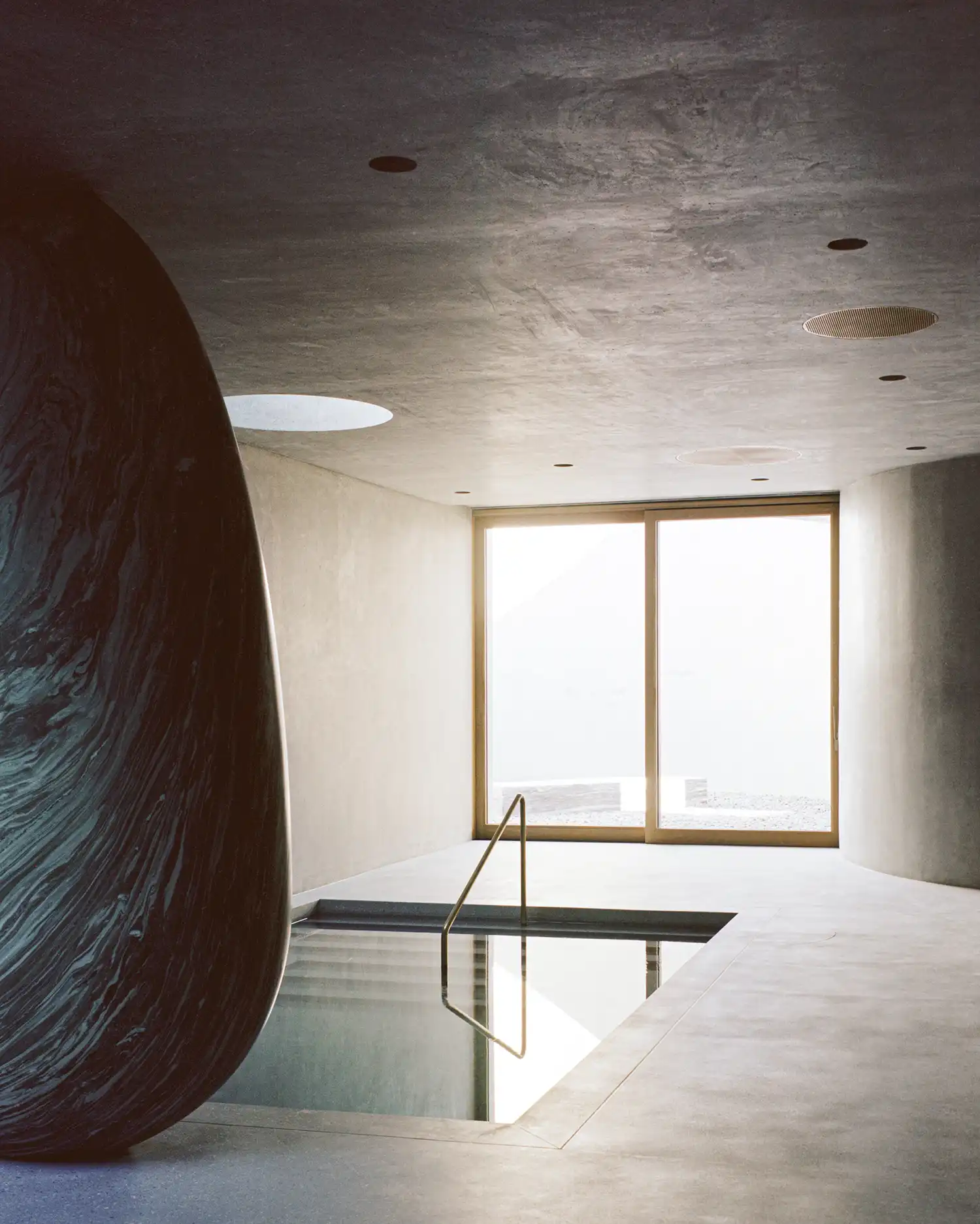 House of Horns by WOJR: Adaptive Reuse in Los Altos Hills