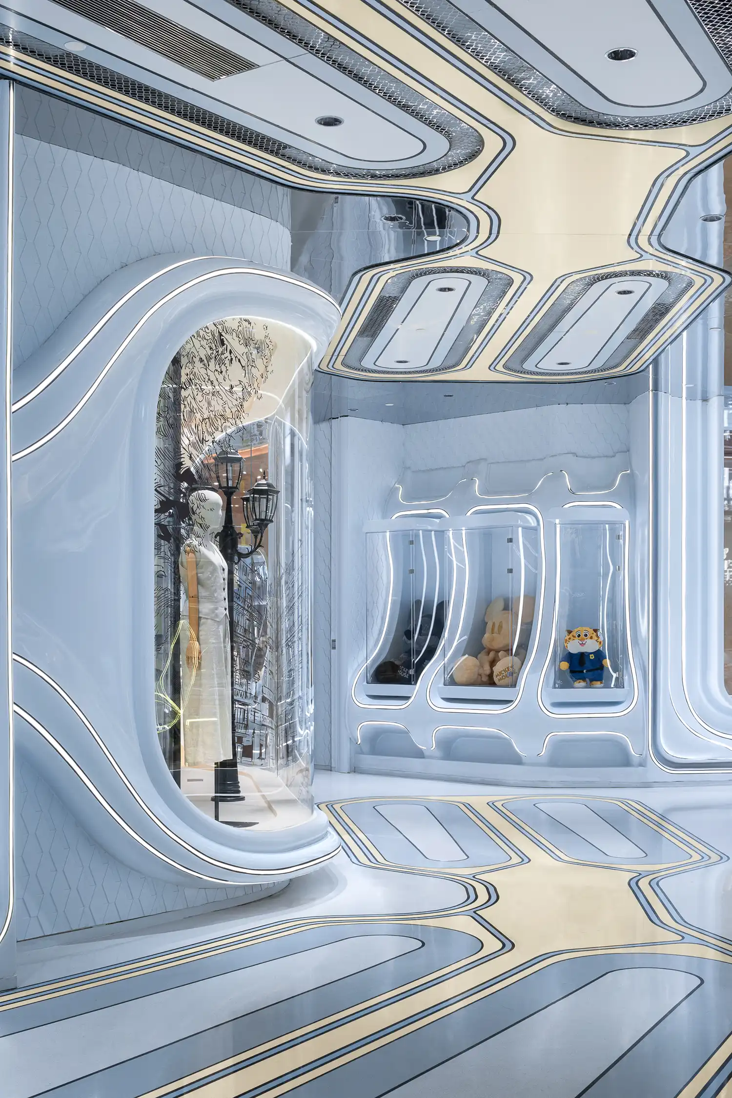 X+Living's Deep Sea Design: Deji Plaza Phase II Art Bazaar