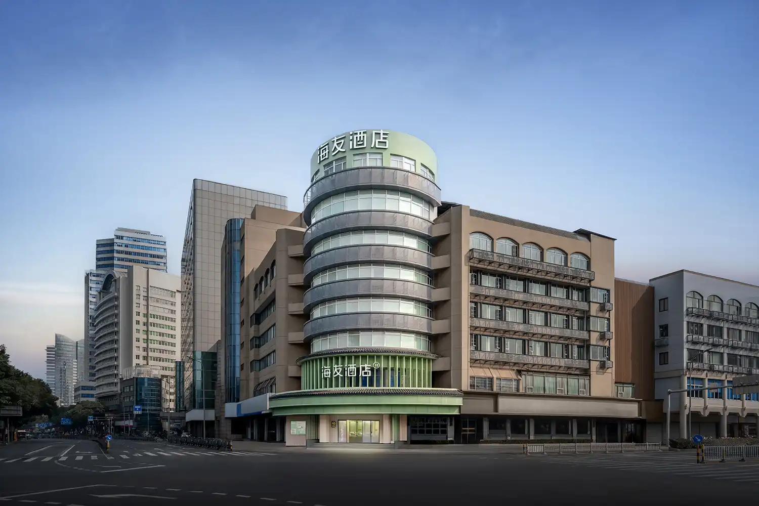 Hi Inn, Ningbo: Vermilion Zhou's Modular, Self-Service Hotel Design