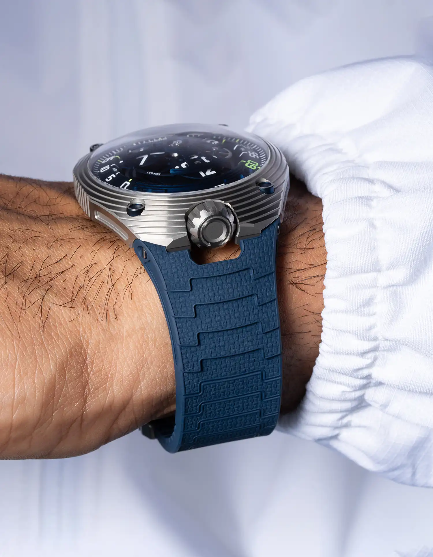 URWERK UR-150 Blue Scorpion: A Kinetic Art Masterpiece in Watchmaking