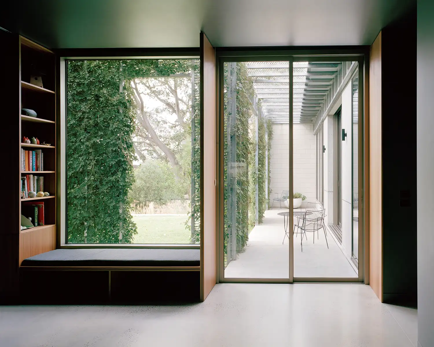 Studio Bright's Hedge and Arbour House in Melbourne