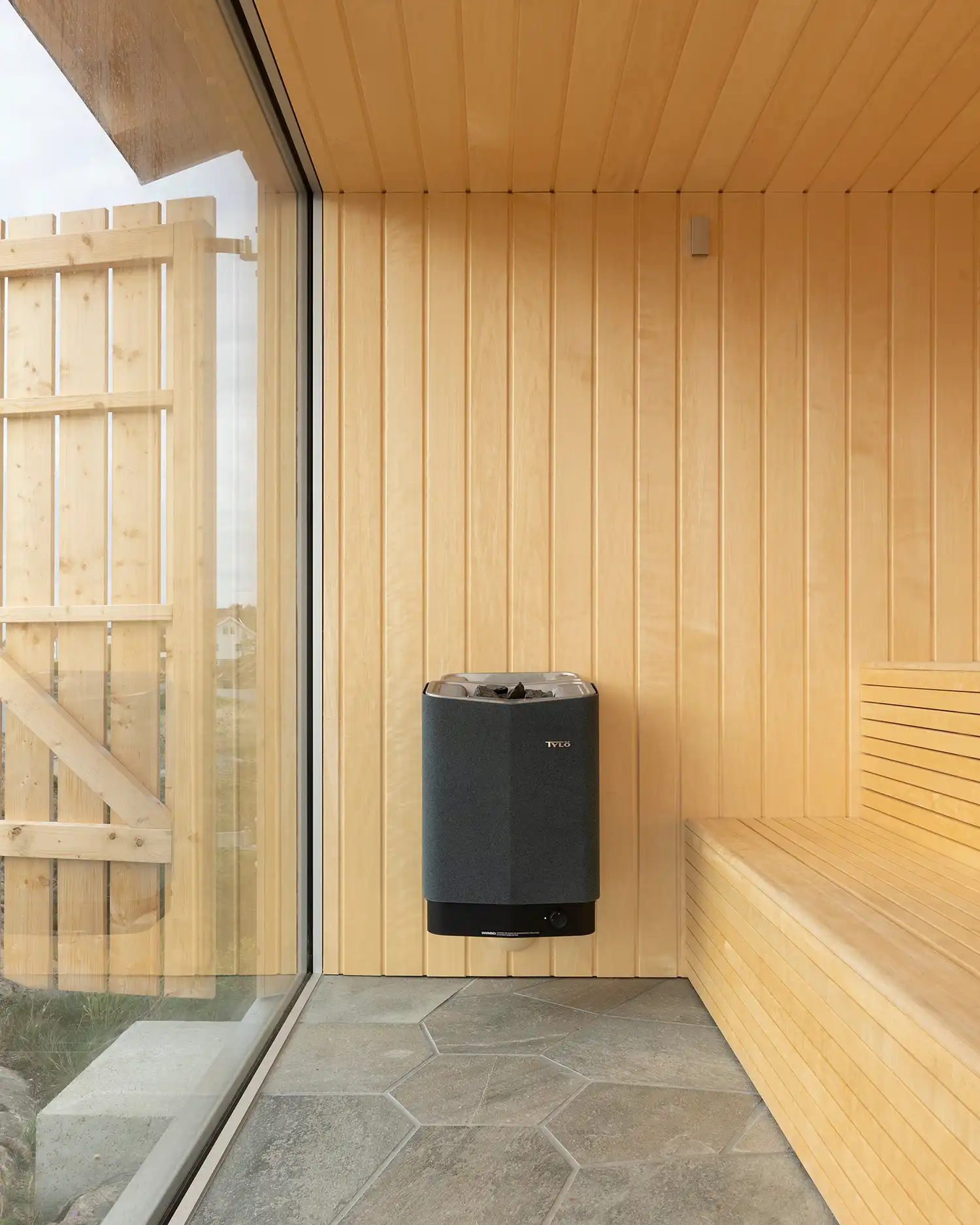 Sauna Sövall: HelgessonGonzaga's Sustainable Coastal Design