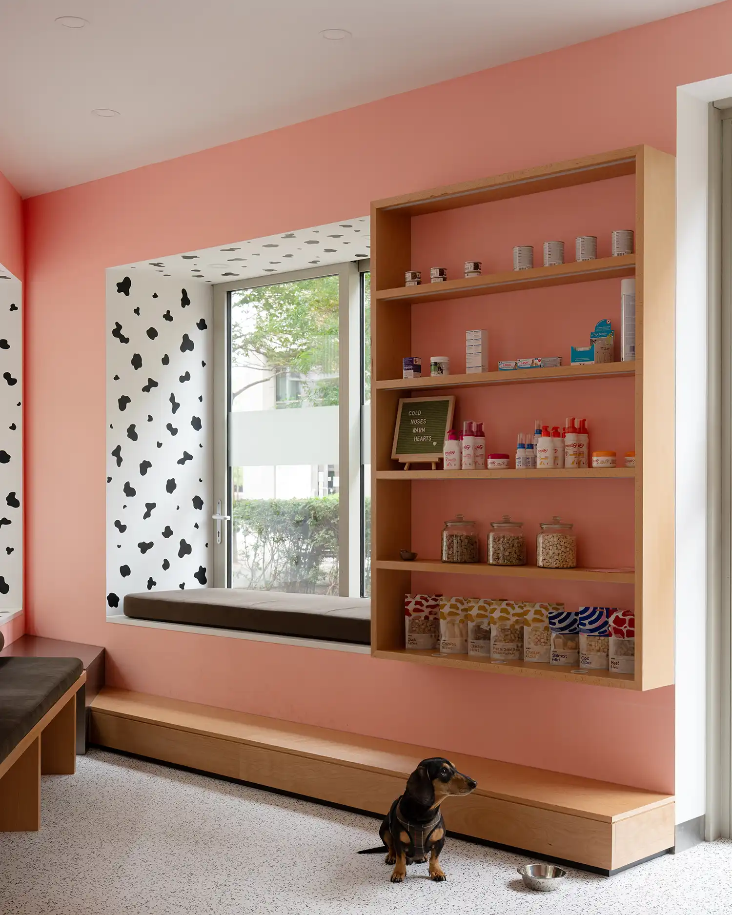 Every Tail Vet Clinic London by KIDZ Studio Design