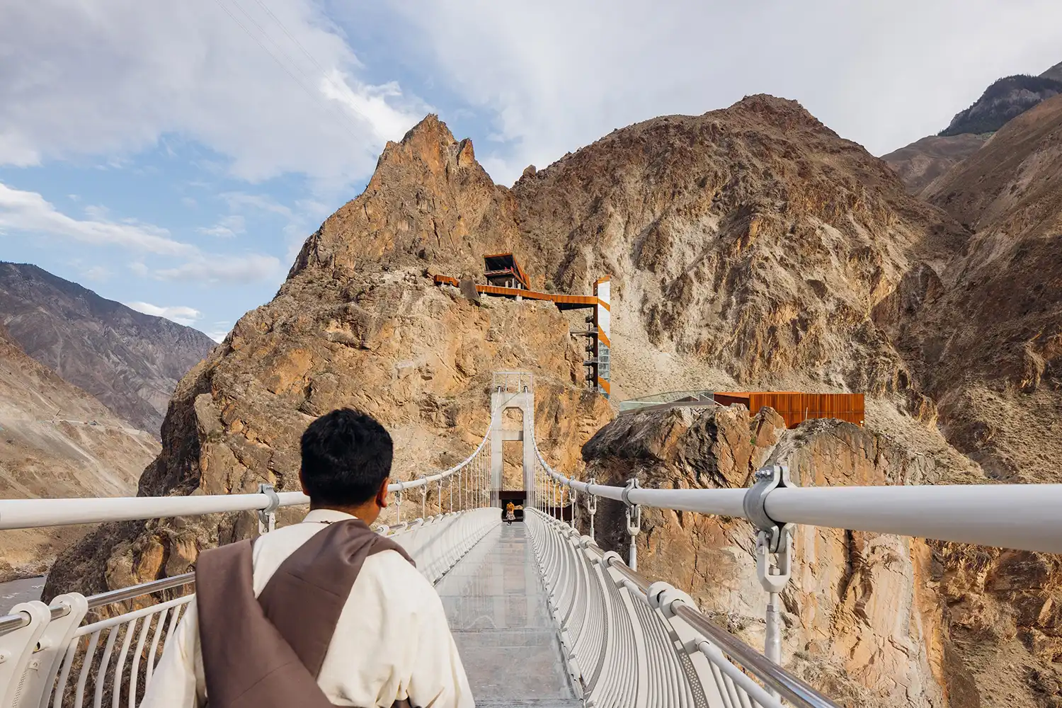 Nujiang River 72 Turns Glass Viewing Platform by Archermit
