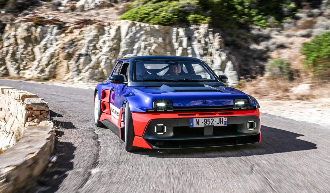 Renault 5 Turbo 3E electric mini-supercar hero image, 555 hp wide body rally design, carbon-fibre construction.