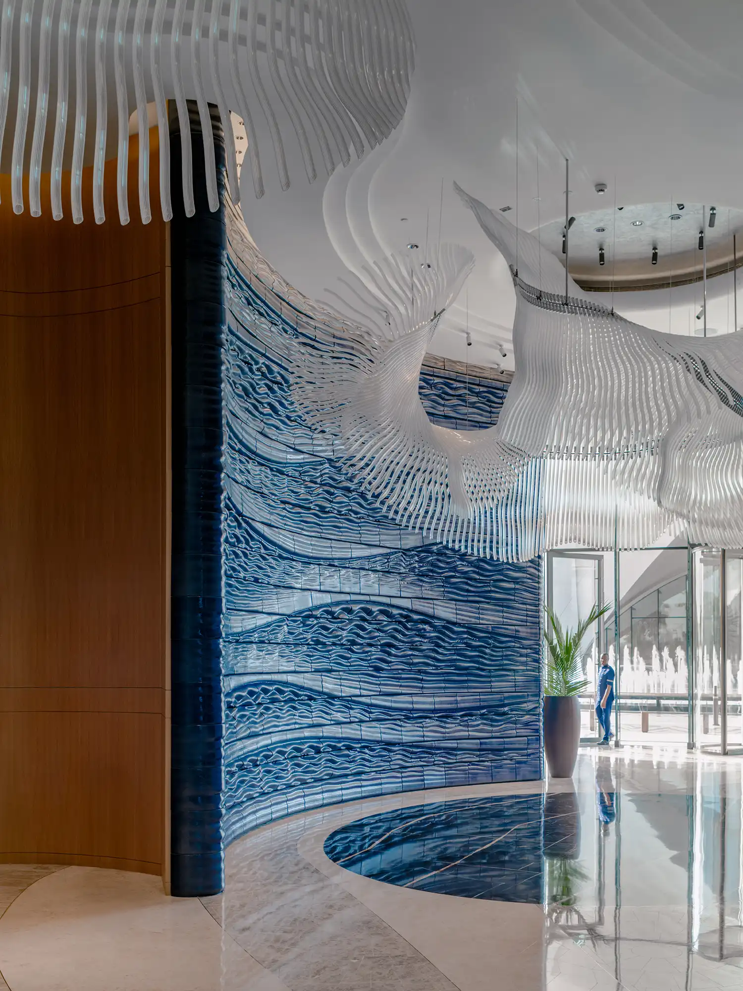 Studio RAP Unveils Blue Voyage: 3D-Printed Ceramic Walls at Dubai's Jumeirah Marsa Al Arab