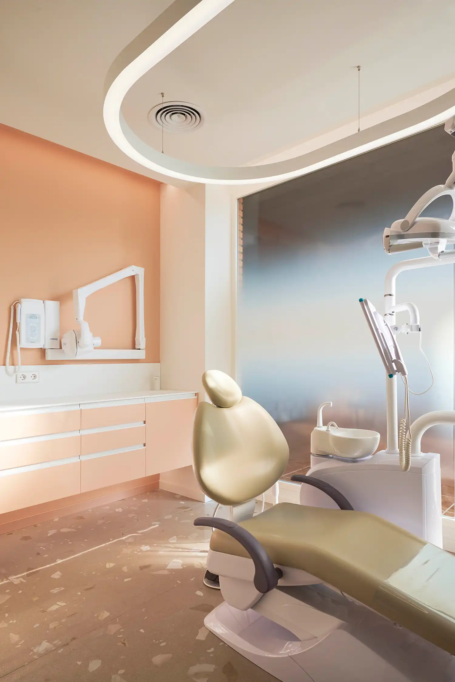 Visage Clinic by Vitale Studio: A 'Fresh' Interior Design for Healthcare in Castelló