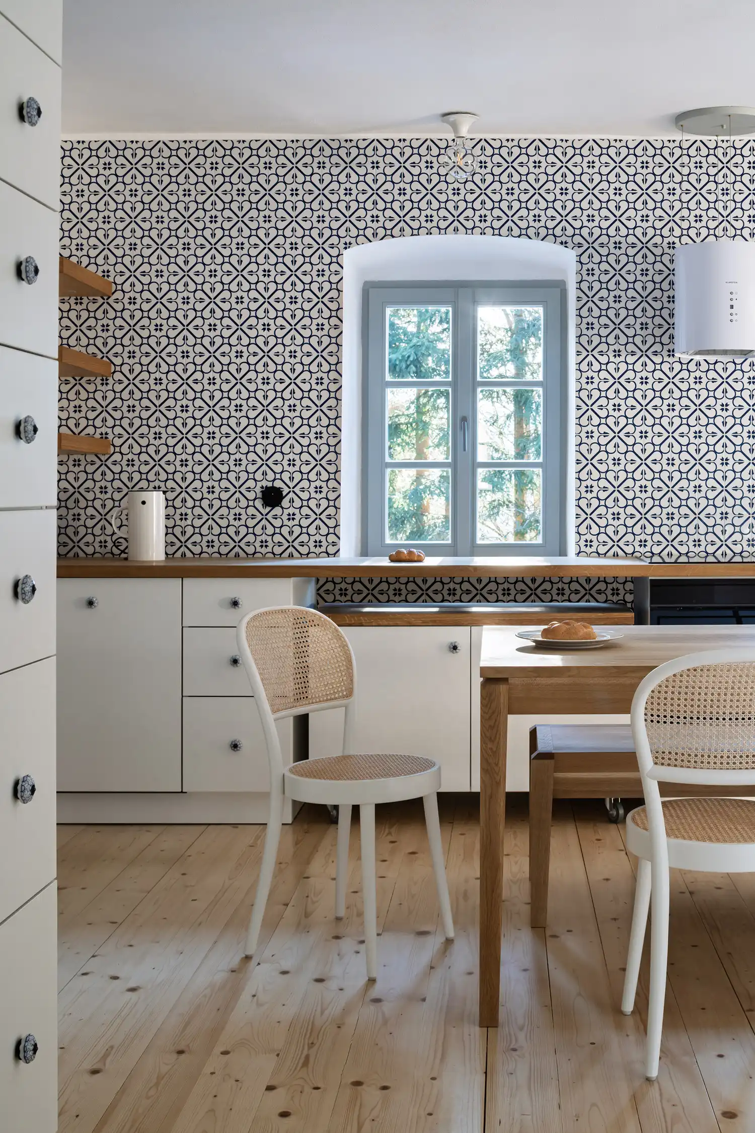 Studio Plyš | Borová Lada Cottage: Historic Czech Renovation