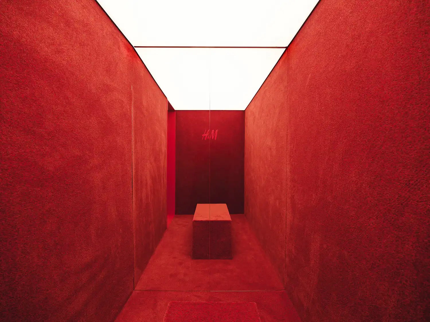 H&M Seongsu Seoul: SKYnoa's Cultural Hub Blends Retail & Design