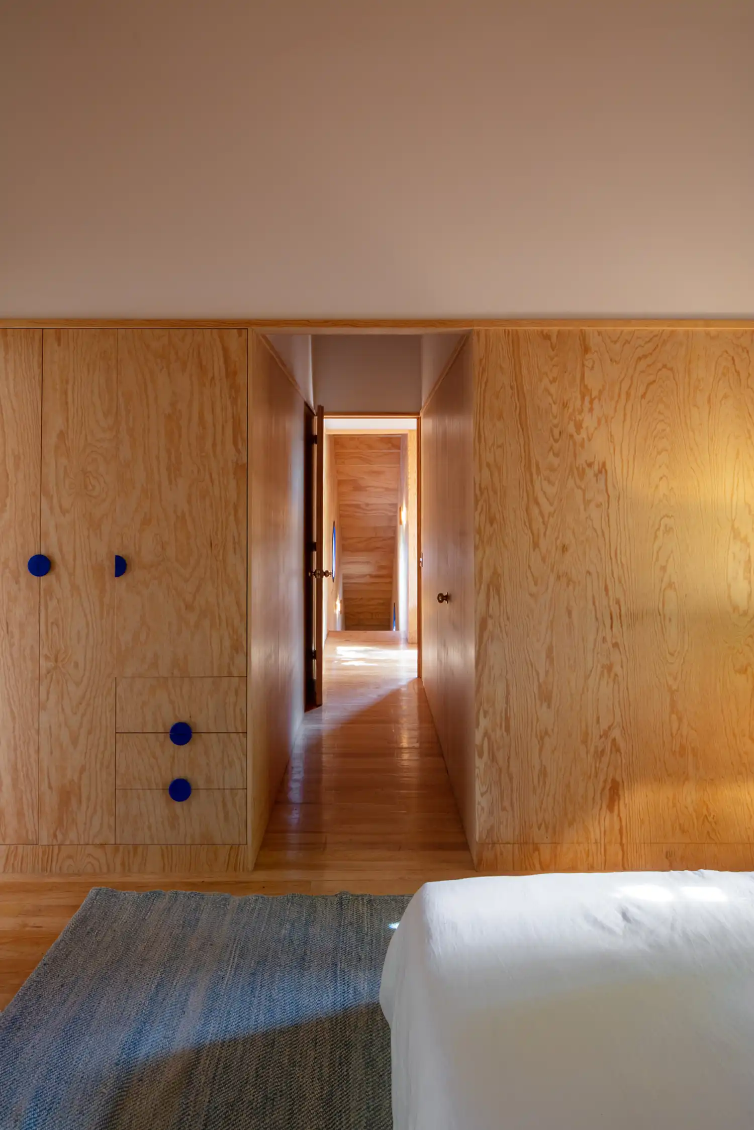 Pedro & Juana’s Wooden Annex: Sustainable Design in Valle de Bravo