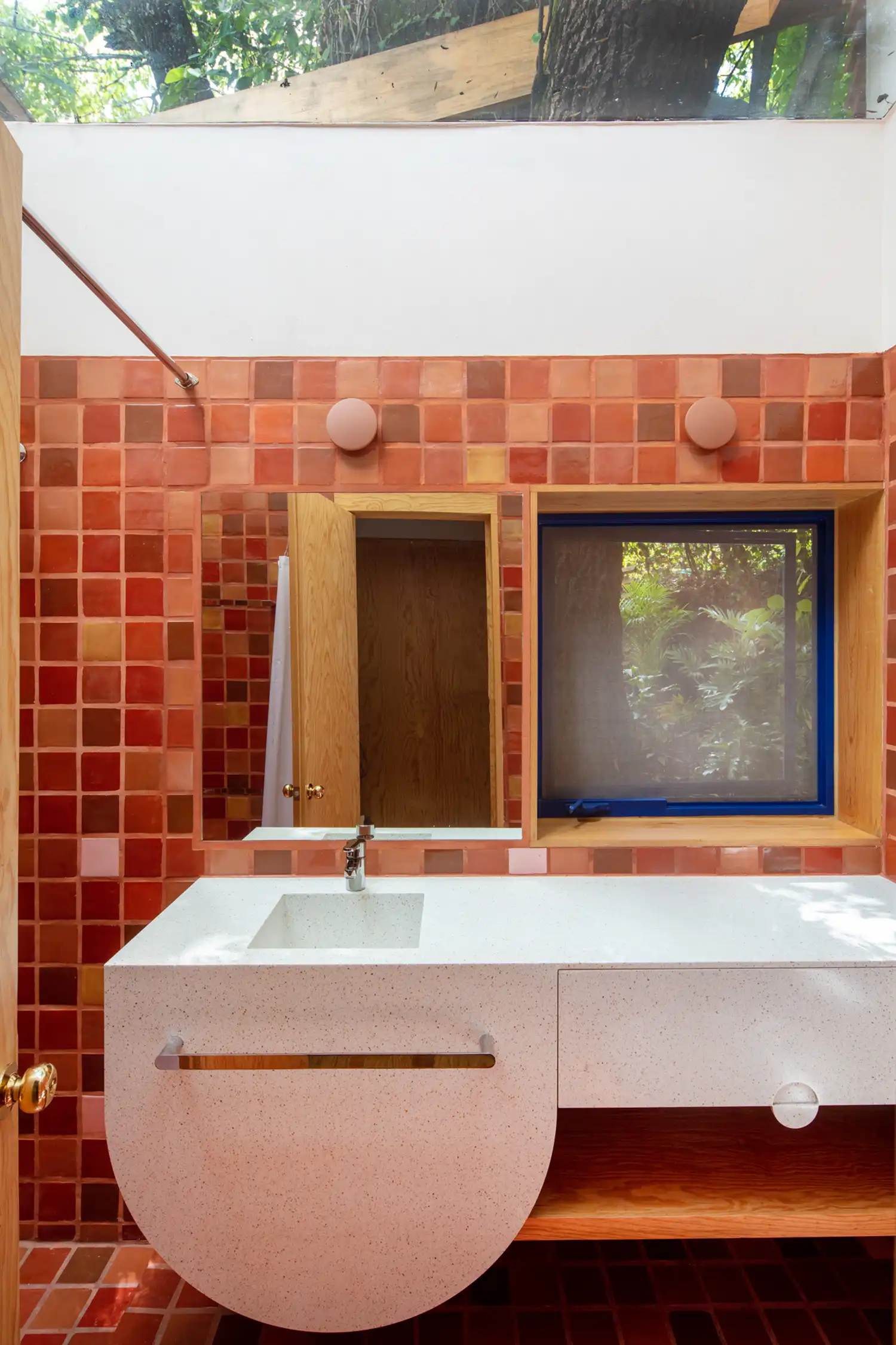 Pedro & Juana’s Wooden Annex: Sustainable Design in Valle de Bravo