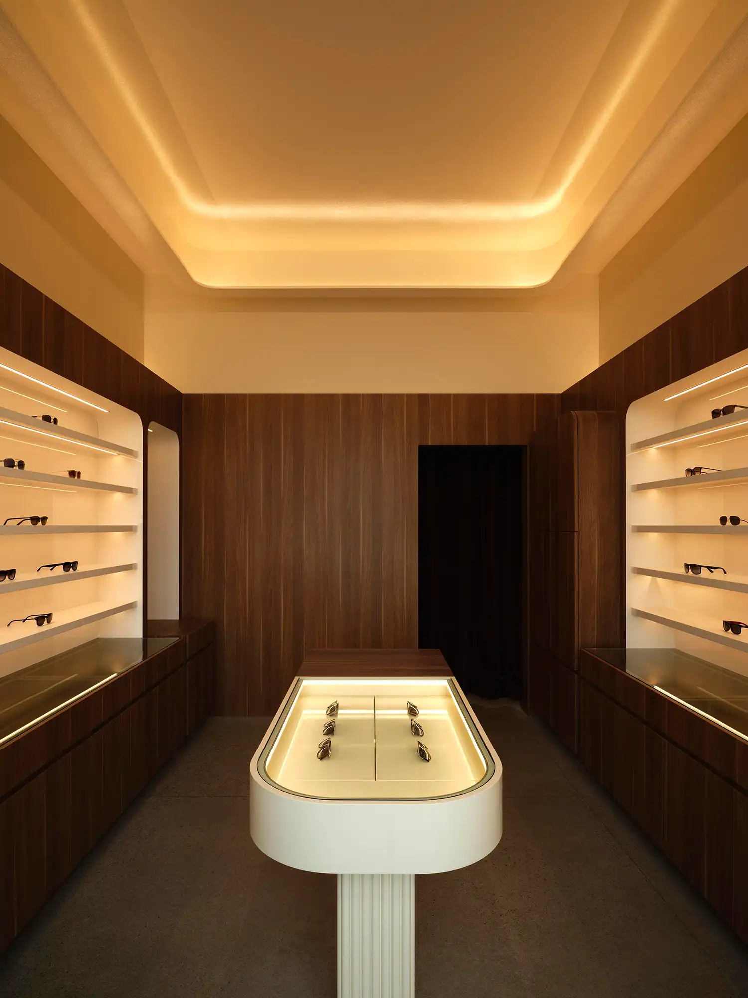 See You Vision Care Toronto: Minimalist Watchmaker Design