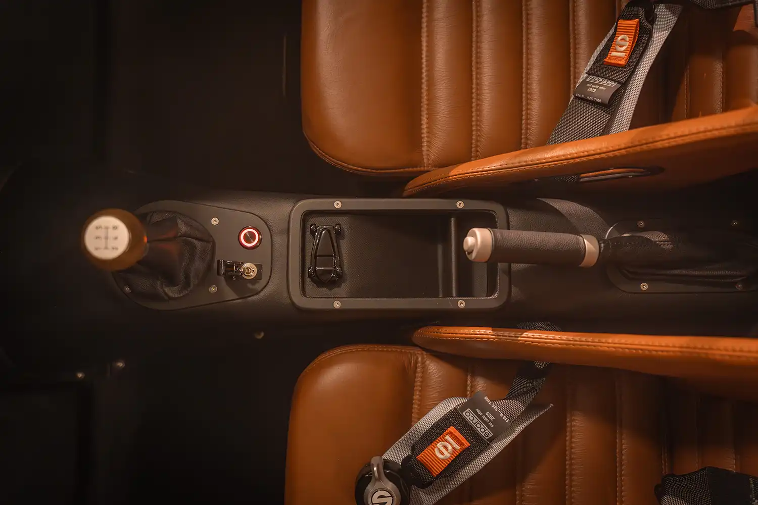 SP40 Restomod Speedster: Carbon Fiber Art Deco Design Icon