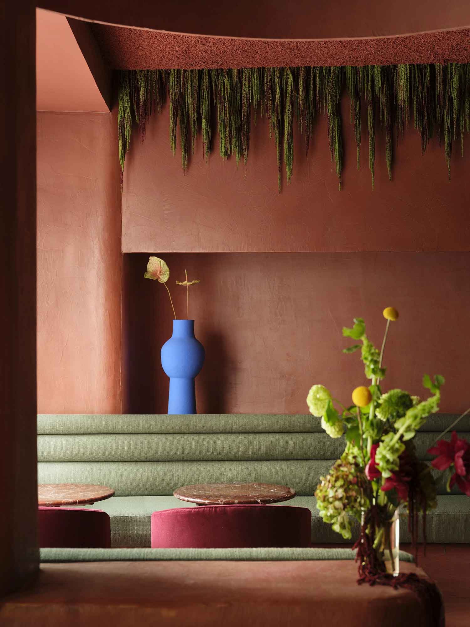 Terracotta Curves: Pablo Roig's Superchulo Madrid Restaurant Design