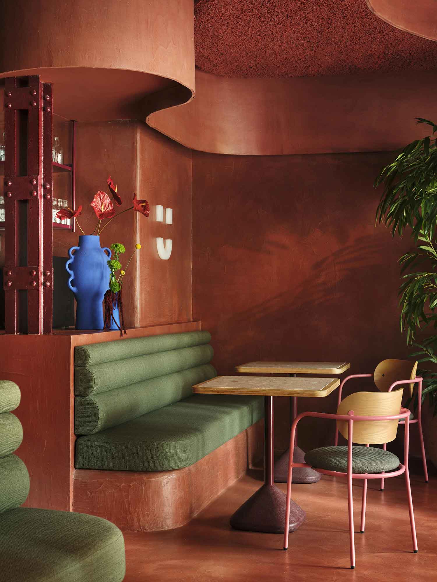 Terracotta Curves: Pablo Roig's Superchulo Madrid Restaurant Design
