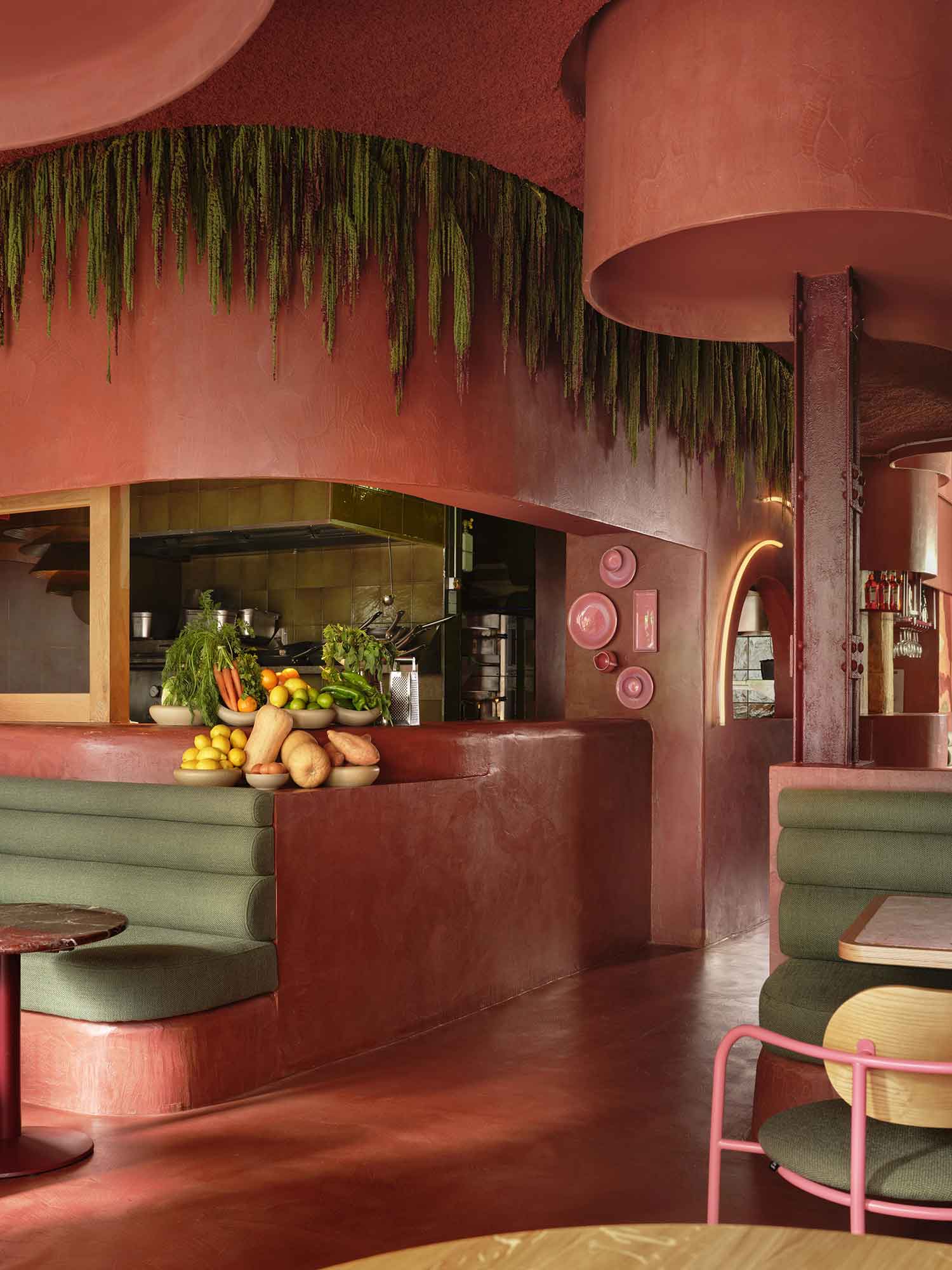 Terracotta Curves: Pablo Roig's Superchulo Madrid Restaurant Design