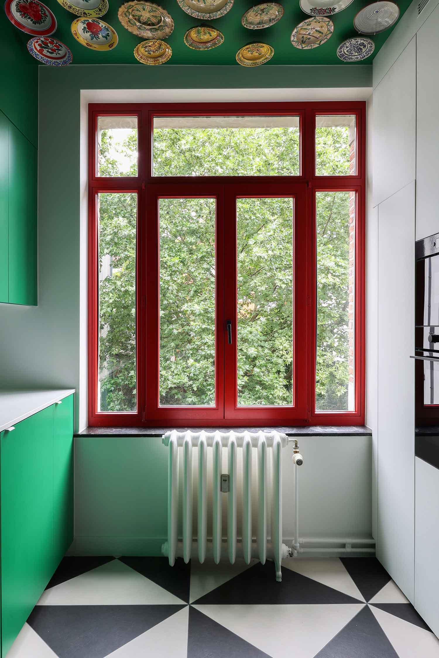Tine Loncin: Where East Meets West in Brussels Kitchen Design