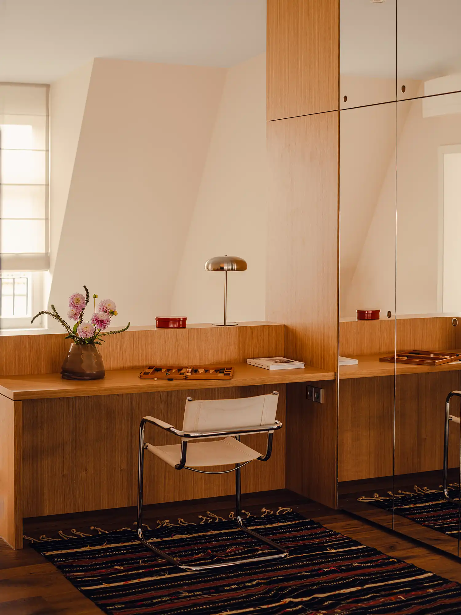 Bruzkus Greenberg: Blue Volume Defines 75sqm Berlin Apartment