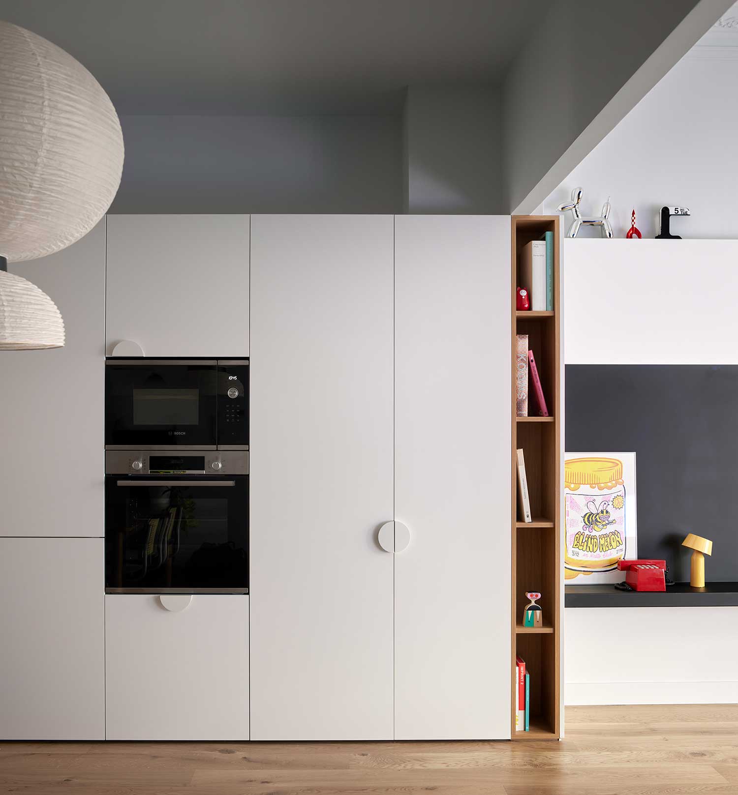 Casa Chanchs: Bold Valencia Renovation by DG Estudio