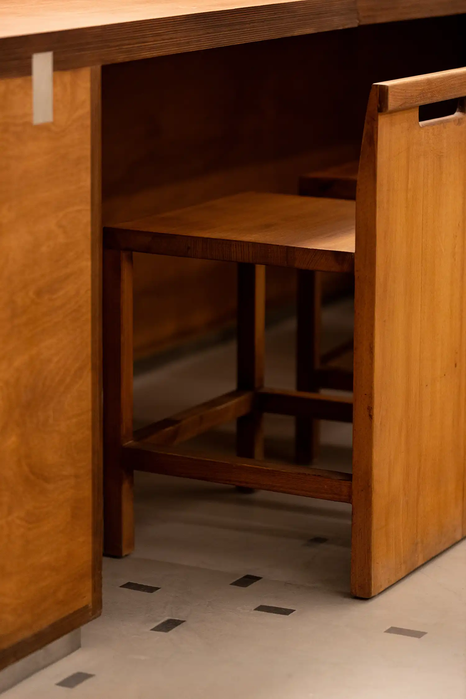 Daikan Ramen uses architectural-scale Japanese joinery to transform Dubai eatery