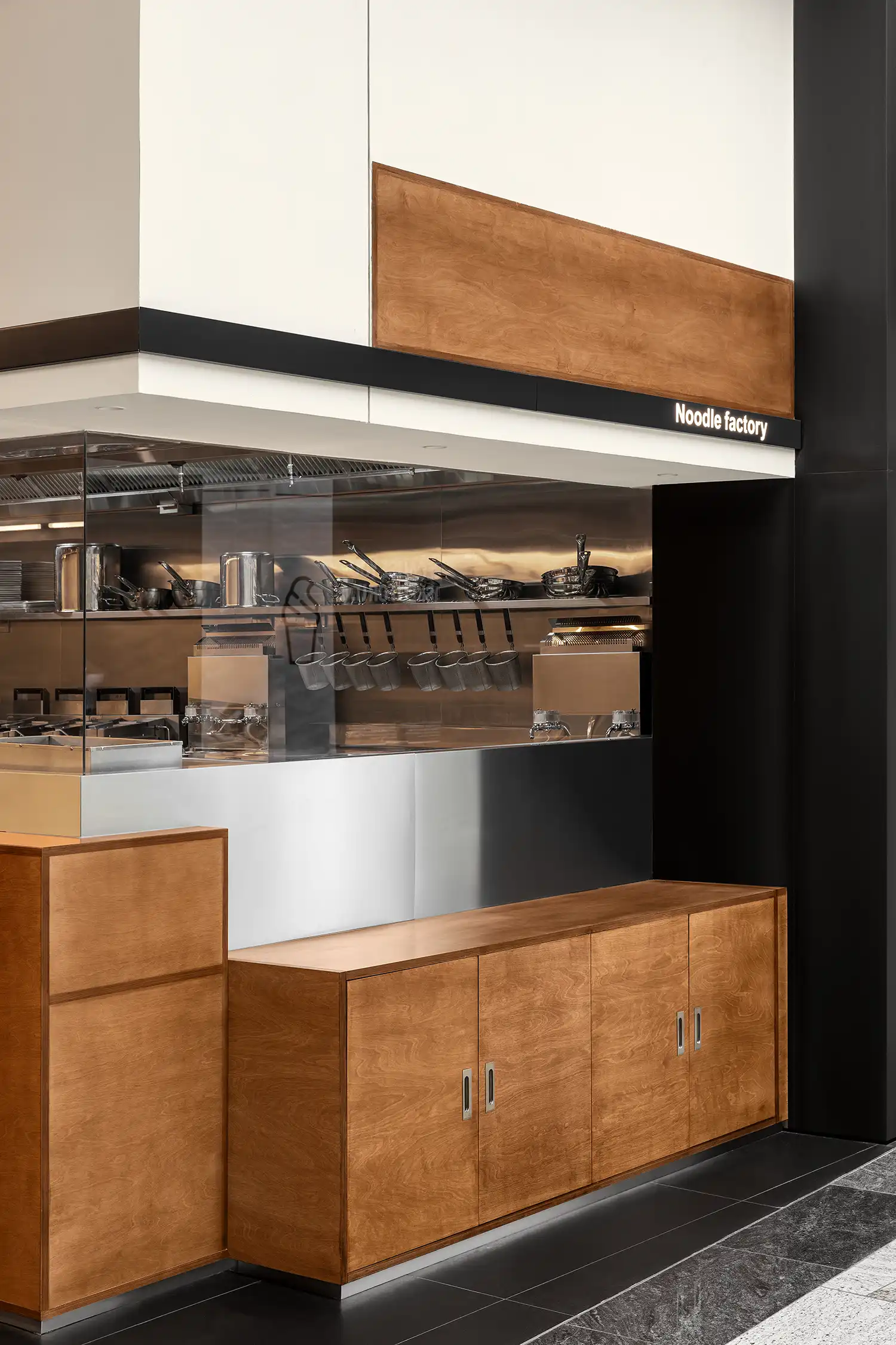 Daikan Ramen uses architectural-scale Japanese joinery to transform Dubai eatery