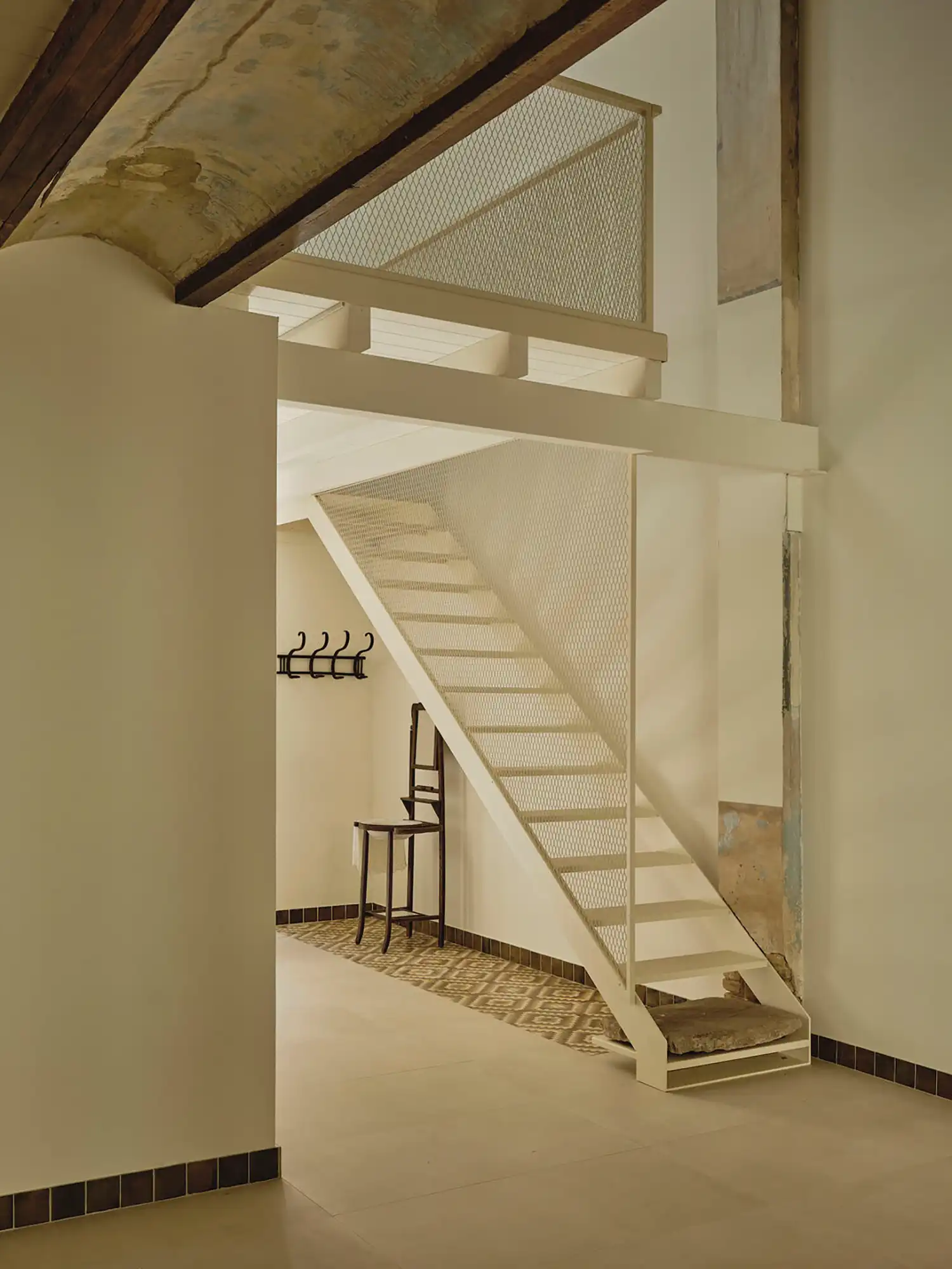 ENDALT Arquitectes Uses Rammed Earth and Reclaimed Brick to Revive Valencian Village House