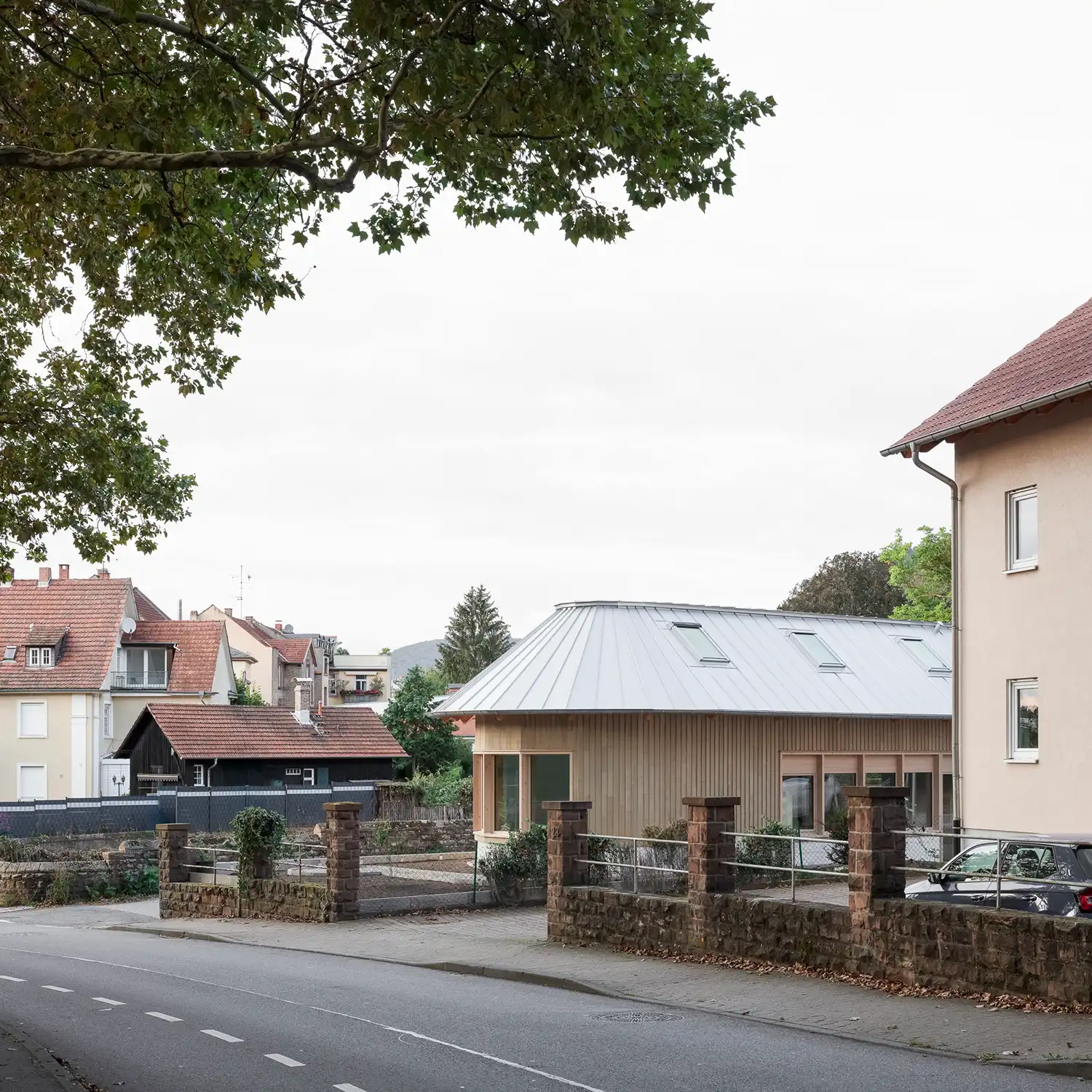 House HSBW: Simon Kochhan’s Sustainable Timber Home in Heidelberg