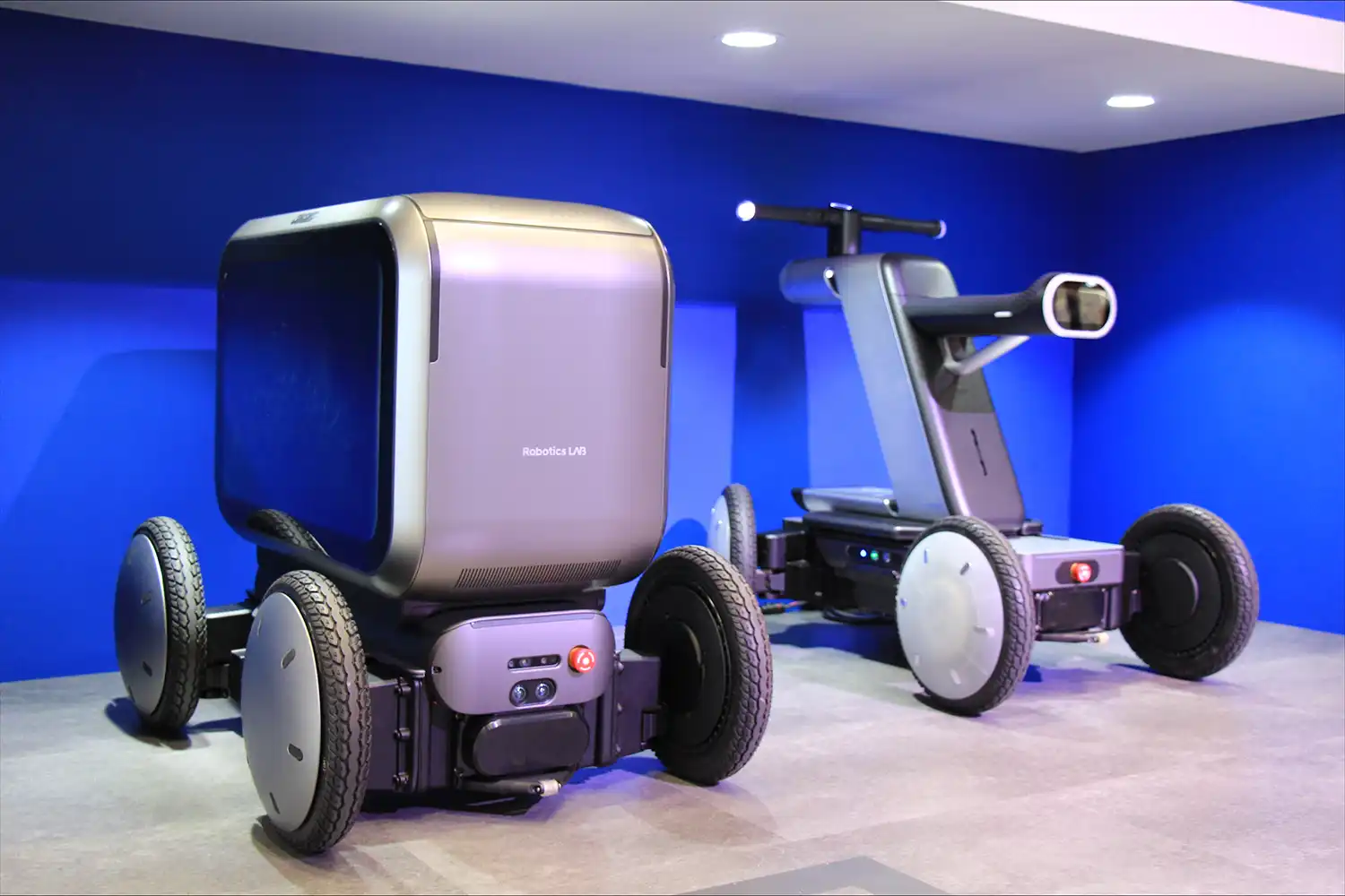 Hyundai MobED Robot: AI Mobility Platform for Logistics