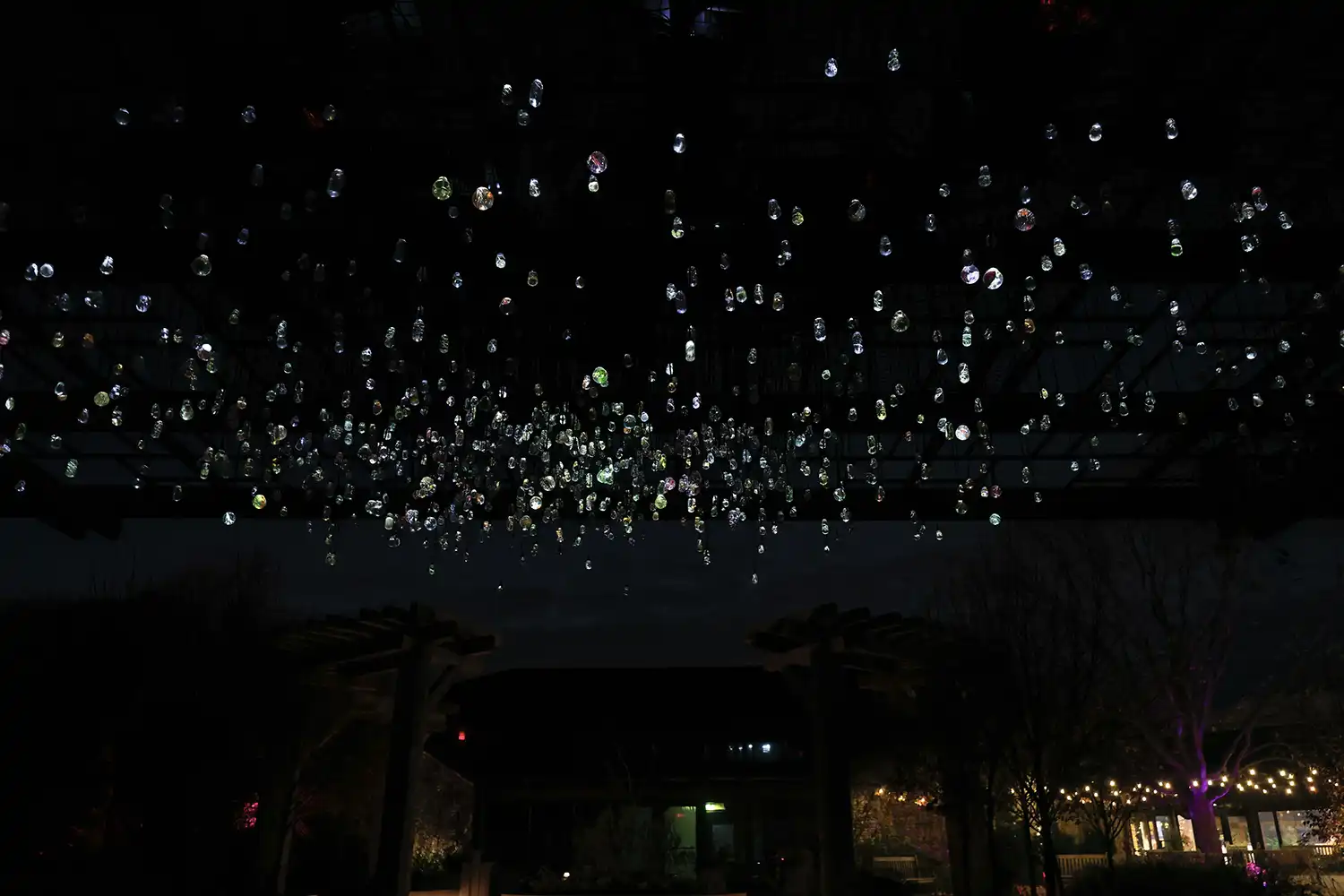 Tapscott's Light Art: 1,200 Resin Bulbs Magnify Foraged Flora