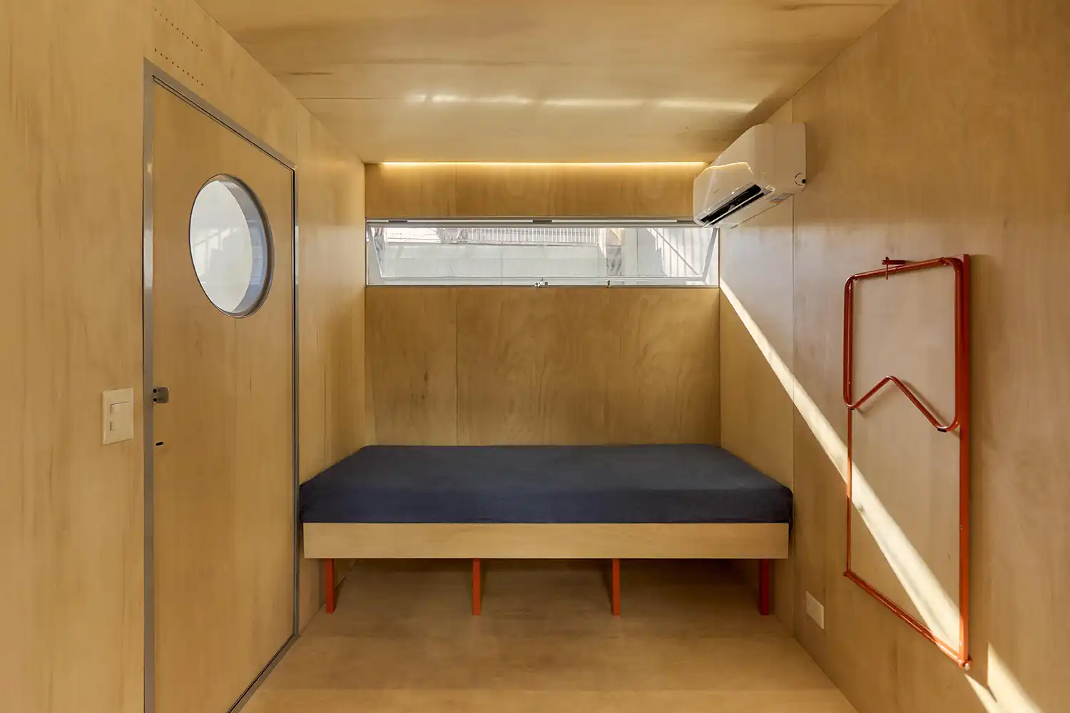 Morsa Taller Reimagines the Workplace with a 7 SQM Mobile Office
