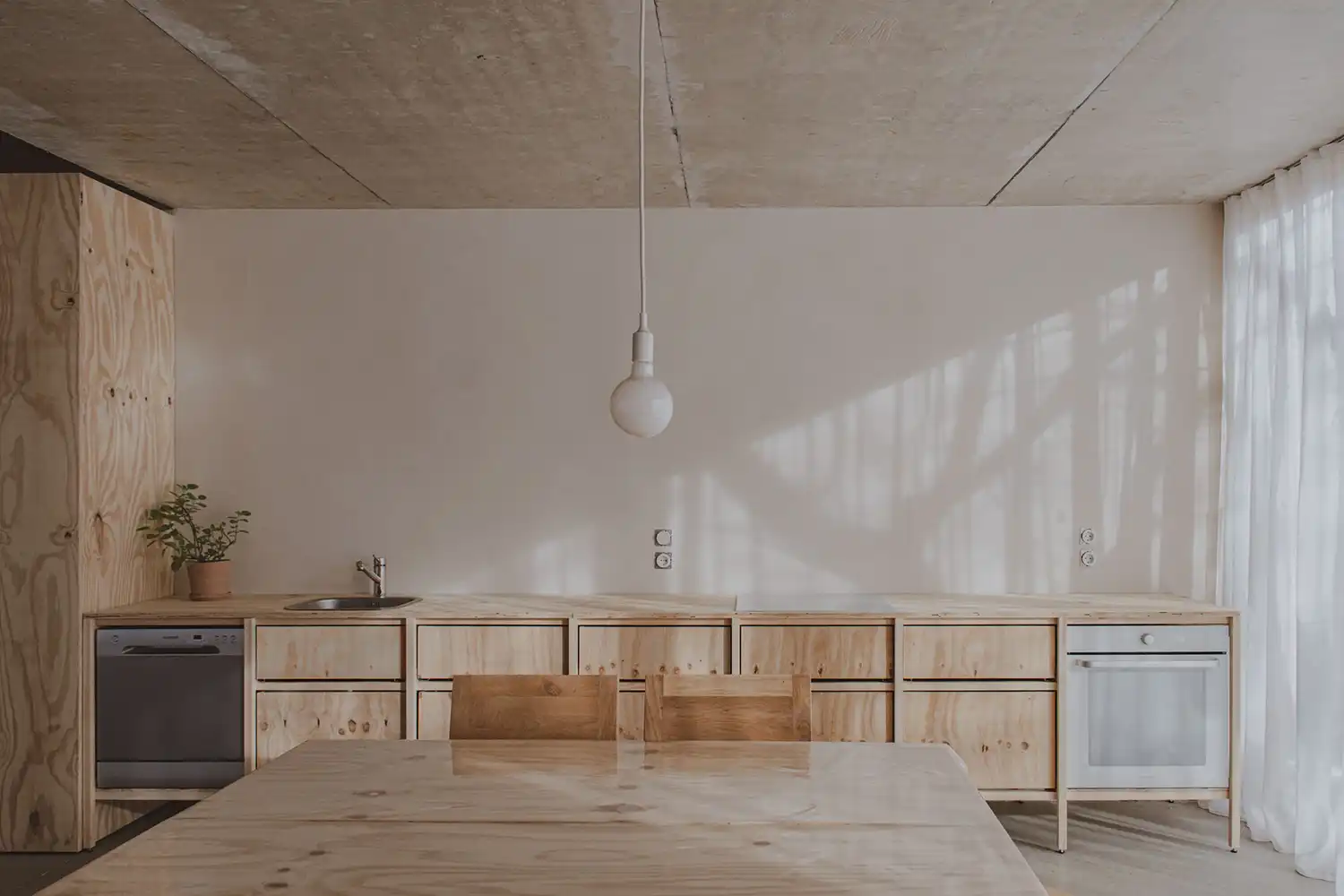 Hempcrete House: Projectroom's Sustainable, Low-Impact Szentendre Home