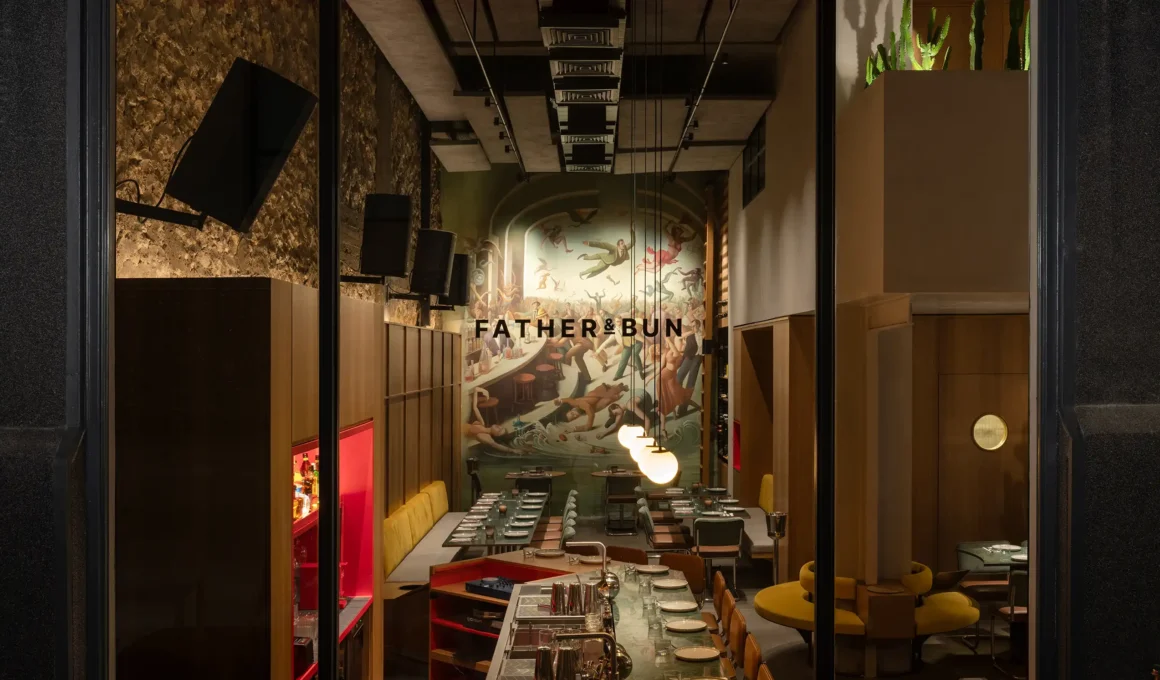Father & Bun Beirut interior night view