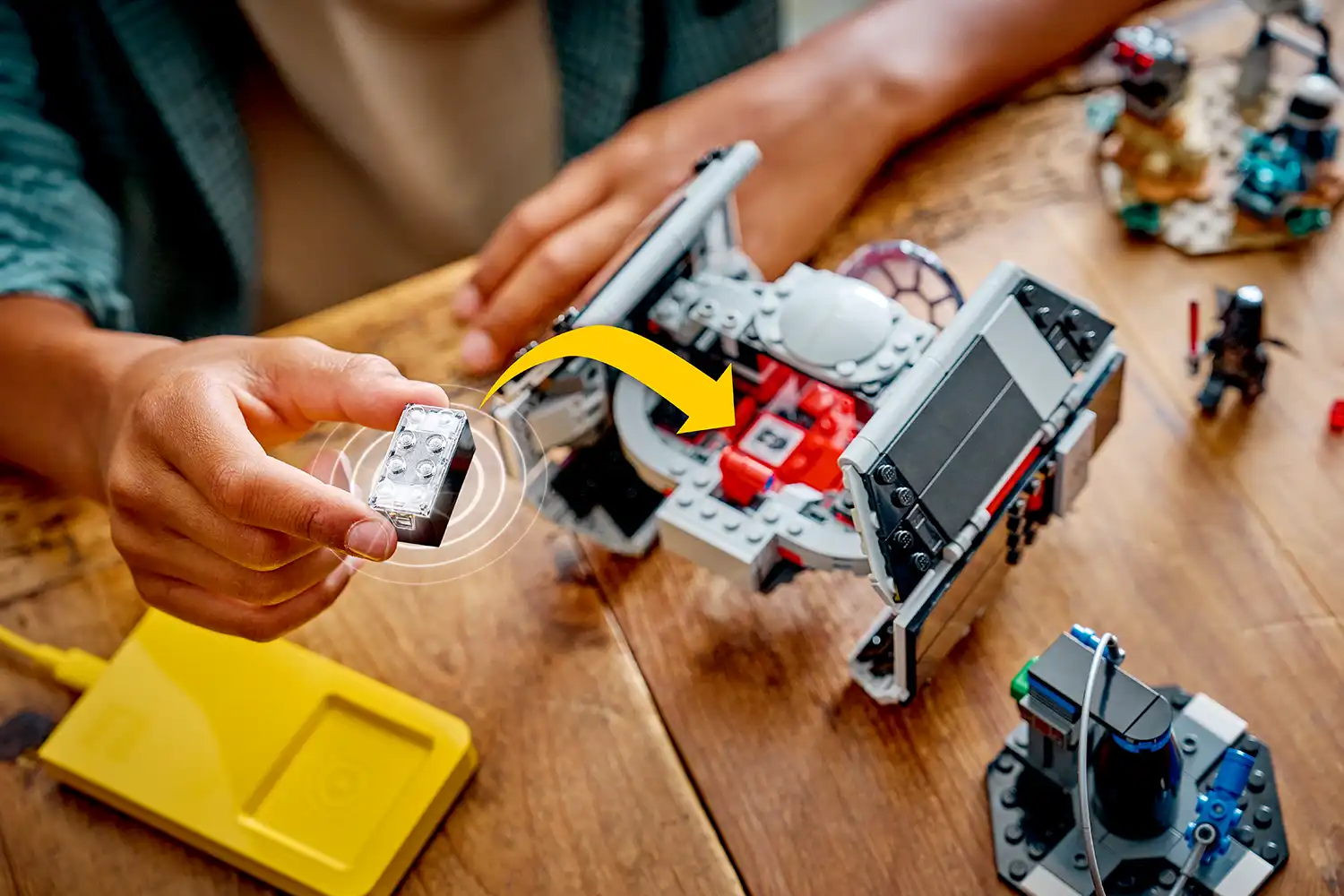 LEGO SMART Play: A New Digital Vernacular for the System-in-Play