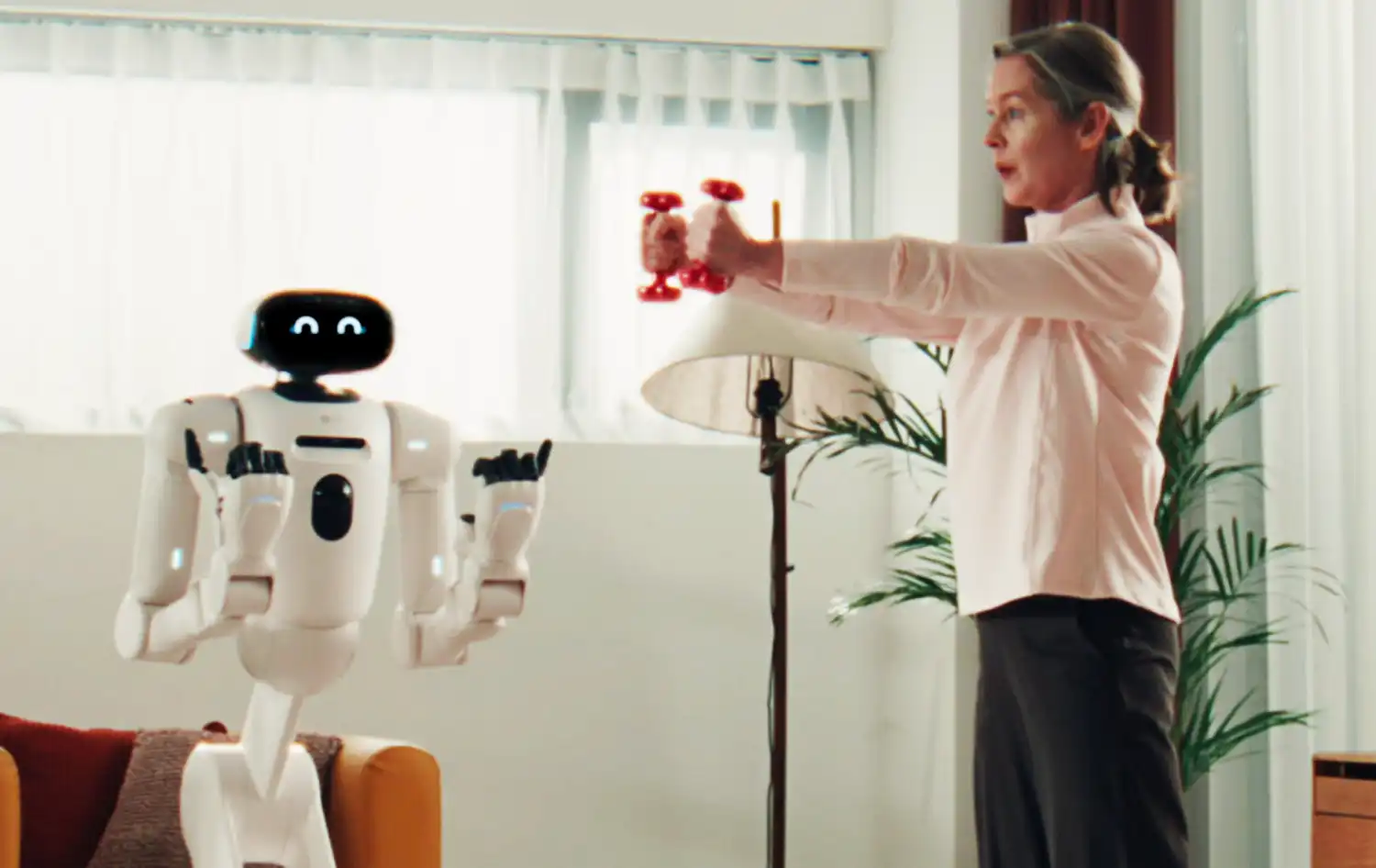 LG’s CLOiD Robot Aims to Turn the Home Into a ‘Zero Labor’ Environment