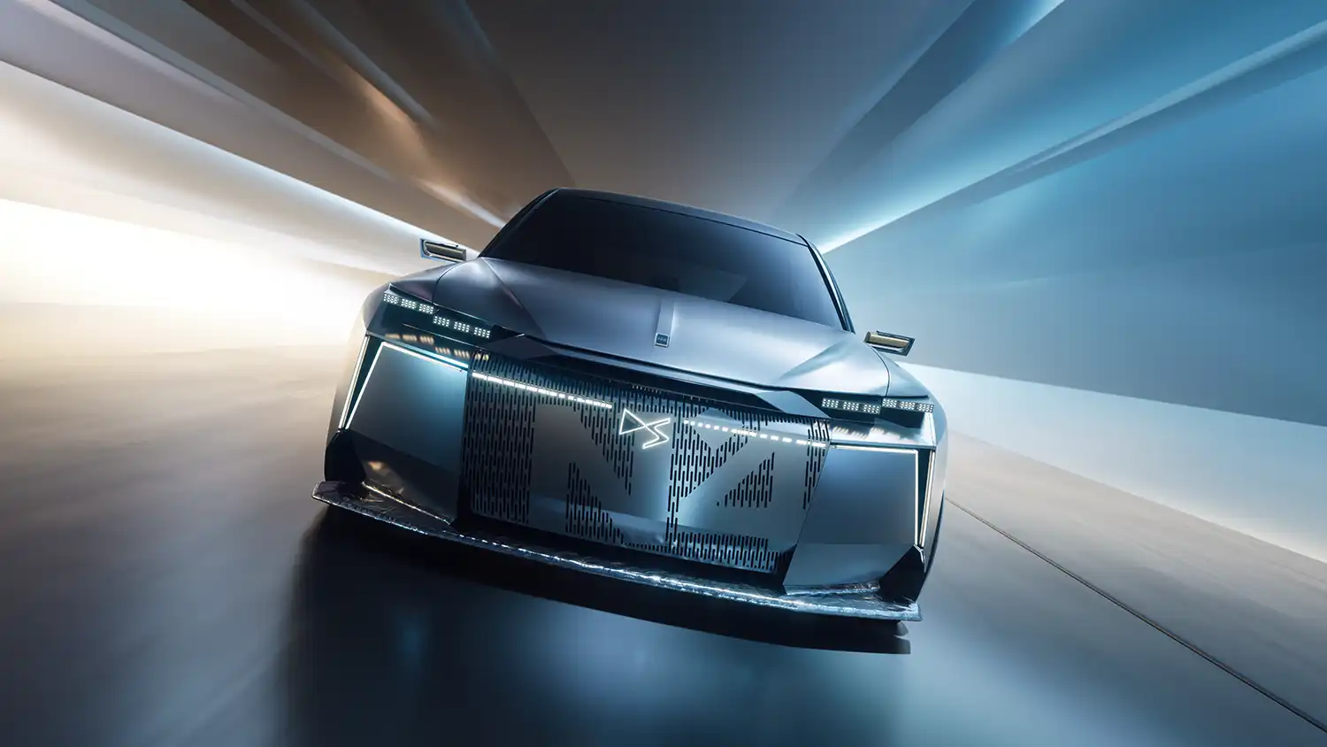 Direct front view of DS N°4 Concept showing the DS logo and lighting signature.
