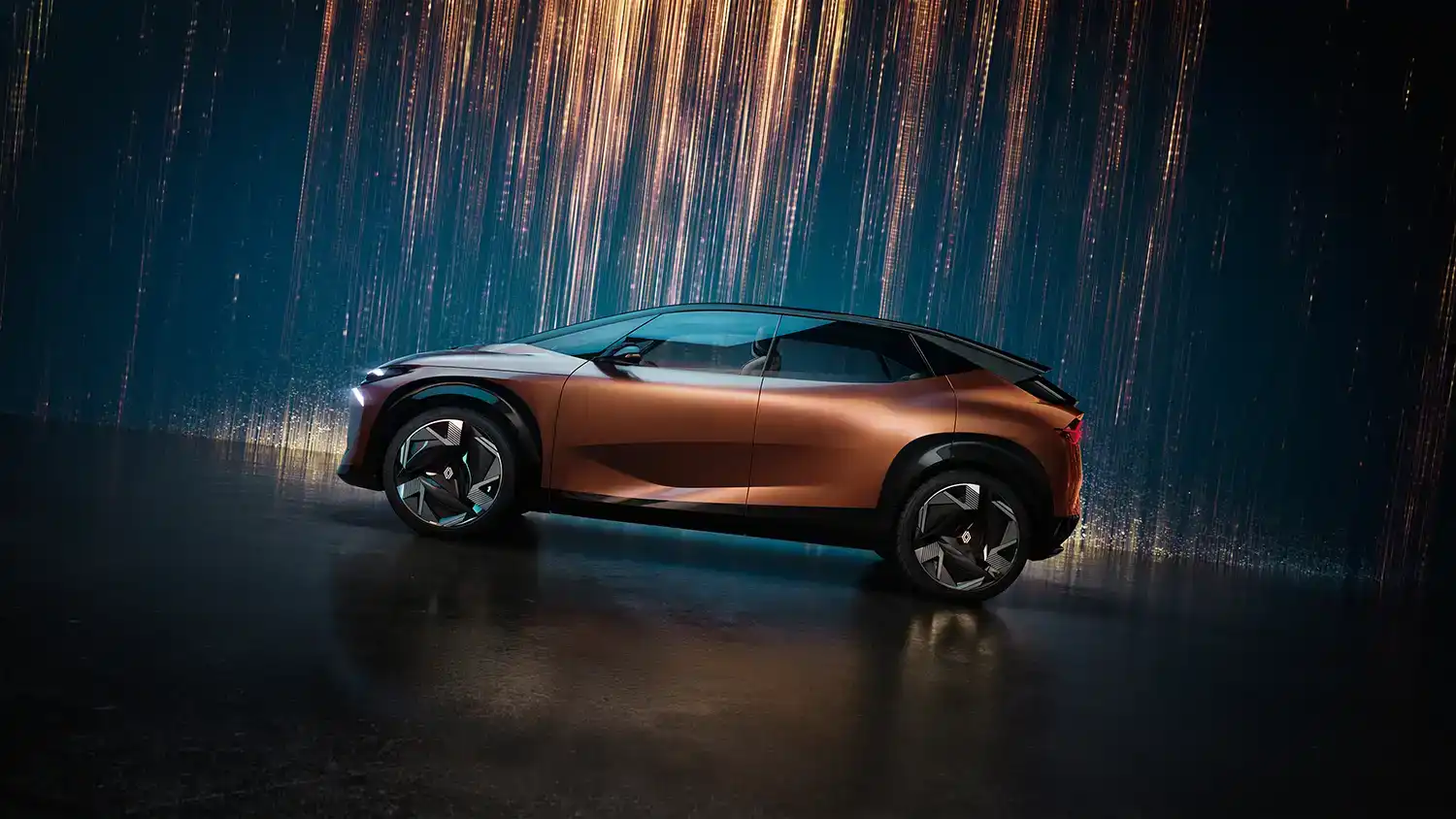 Side view of the Renault R-Space Lab concept vehicle against a digital light background.
