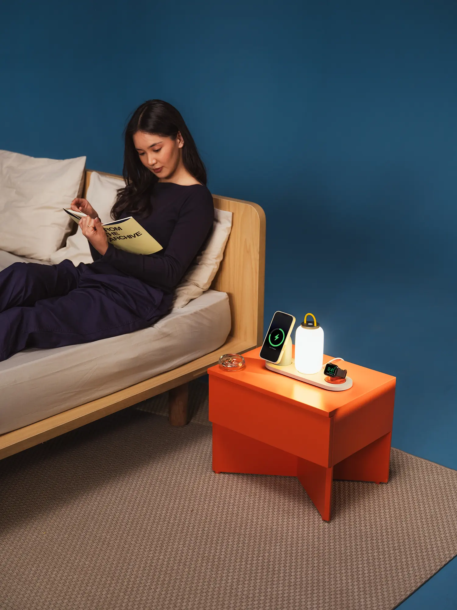 LAYER Daily Objects Node wireless charging bedroom nightstand phone Apple Watch lamp evening